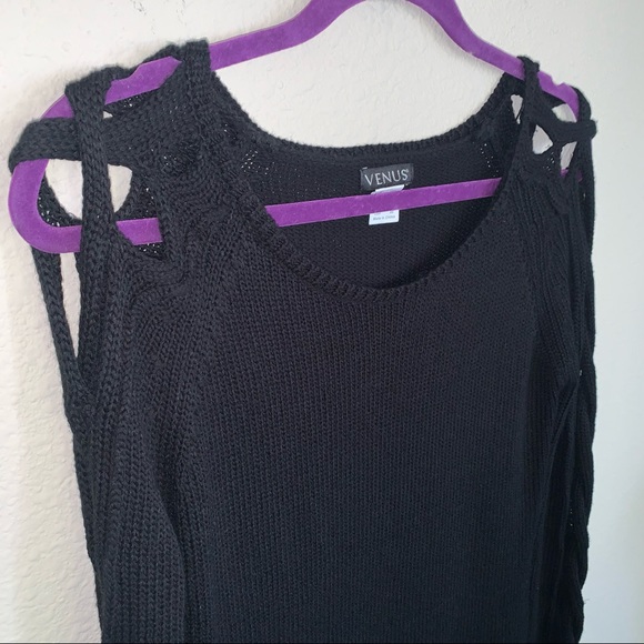 Venus Black Braided Sleeve Sweater - Picture 4 of 13